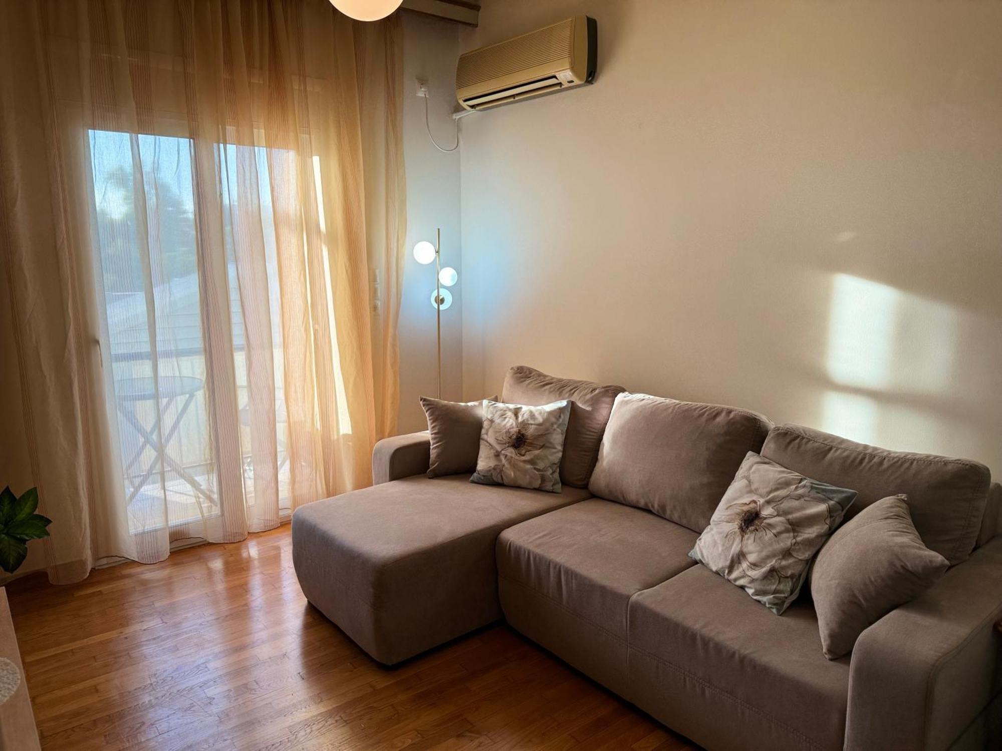 Cozy Suite With Acropolis View أثينا المظهر الخارجي الصورة