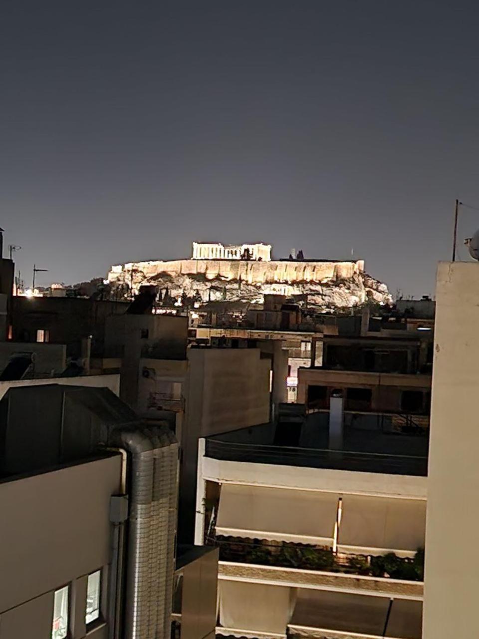Cozy Suite With Acropolis View أثينا المظهر الخارجي الصورة