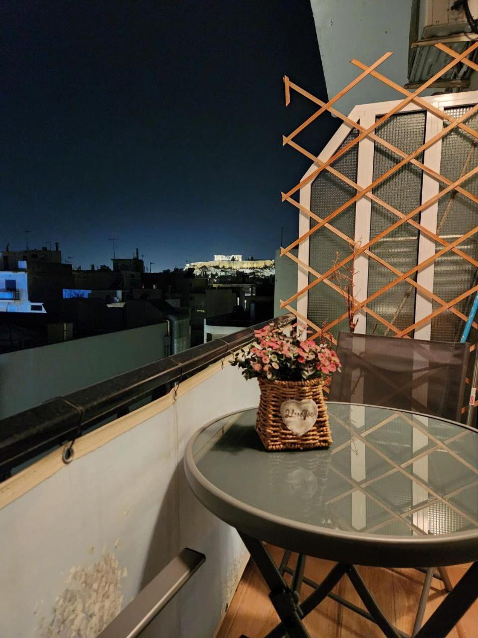 Cozy Suite With Acropolis View أثينا المظهر الخارجي الصورة